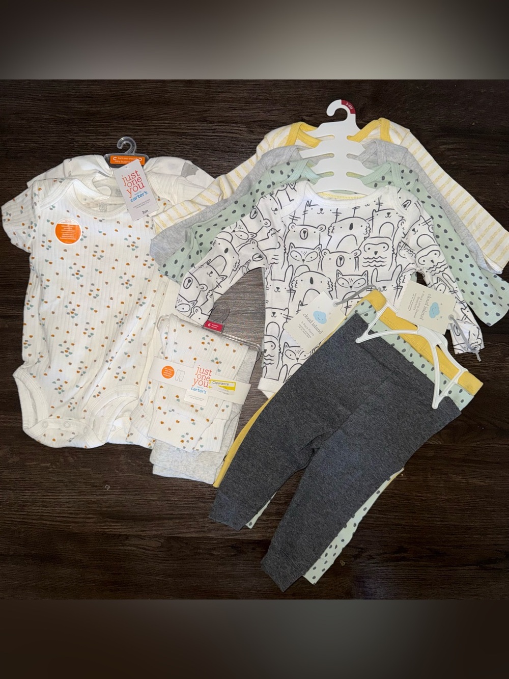NWT Gender Neutral  Carter’s/Cloud Island Bundle sizes 3-6 months